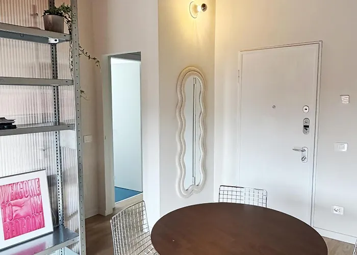 Nolo Urban Loft Milan-metro M1 Pasteur * Milán